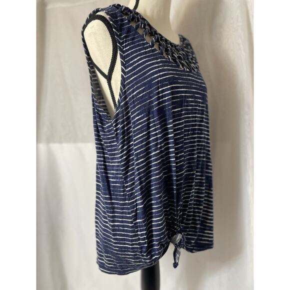 Maurices XL Women's Top Stretchy Nautical Striped Tie Hem Lightweight - Picture 6 of 7